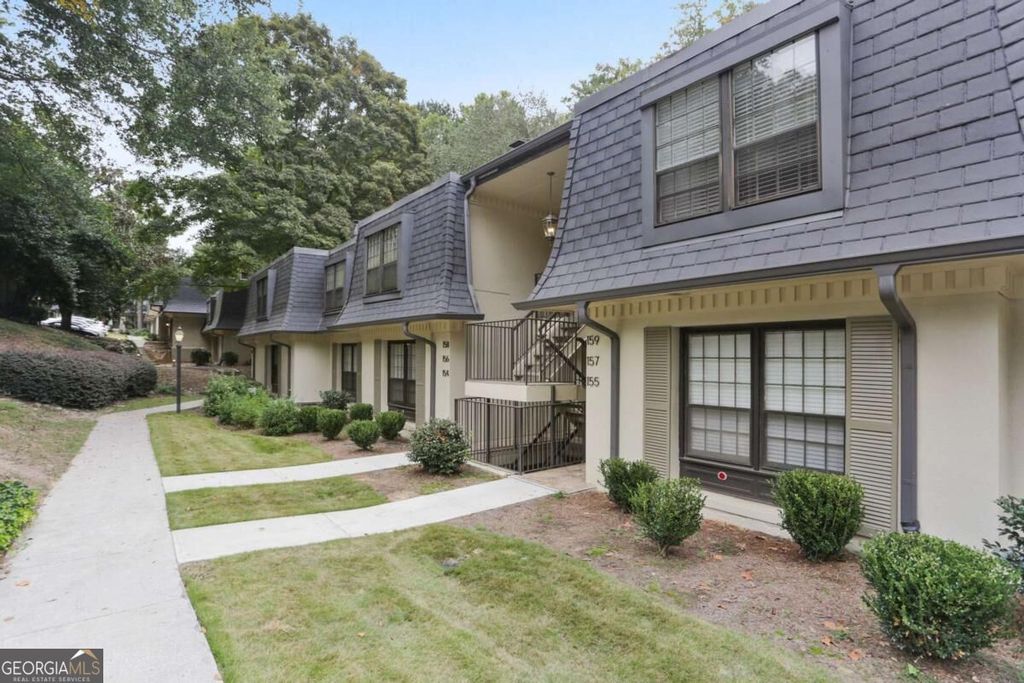 158 Maribeau Square NW, Atlanta, GA 30327 — exterior