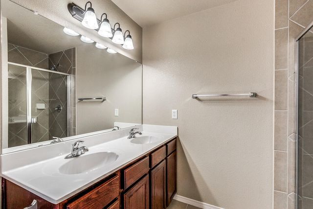 3172 HIDDEN VALLEY Drive, El Paso, TX 79938