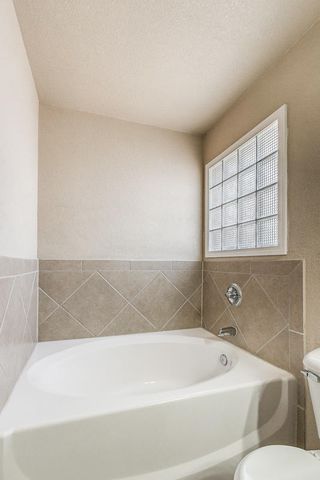 3172 HIDDEN VALLEY Drive, El Paso, TX 79938
