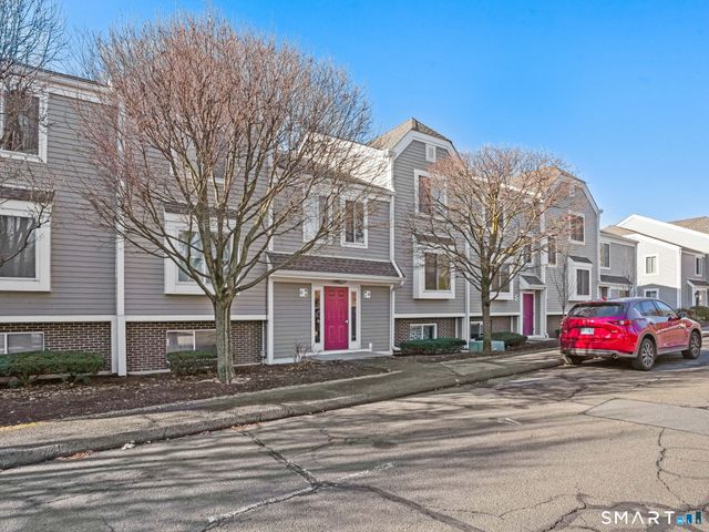71 Aiken Street APT C8, Norwalk, CT 06851
