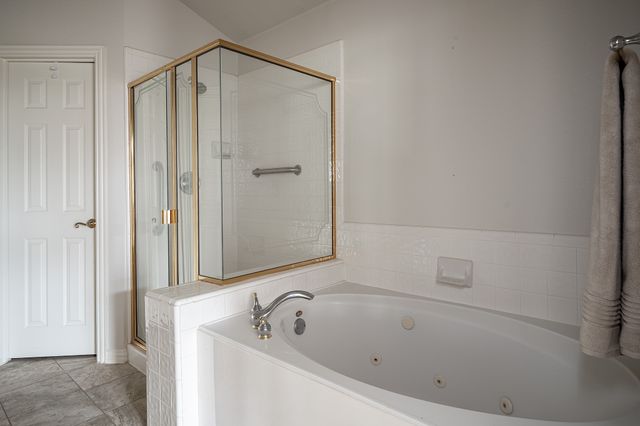 7712 Lakecrest Circle, Irving, TX 75063