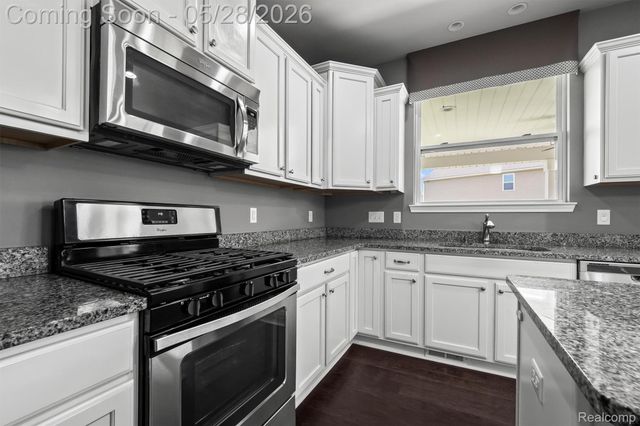 7810 N Central Park, Shelby Charter Township, MI 48317