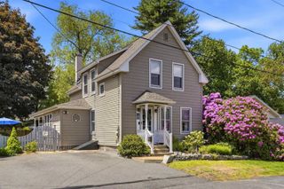 118 Highland Park Avenue, Manchester, NH 03109