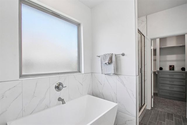 4204 Chesterfield Place, Oklahoma City, OK 73179