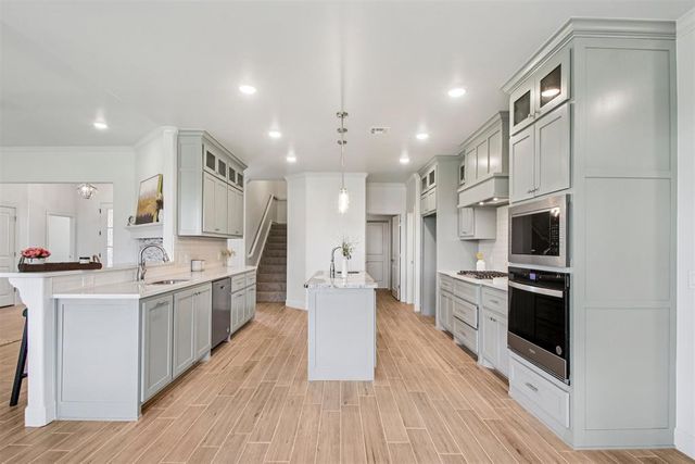 4204 Chesterfield Place, Oklahoma City, OK 73179