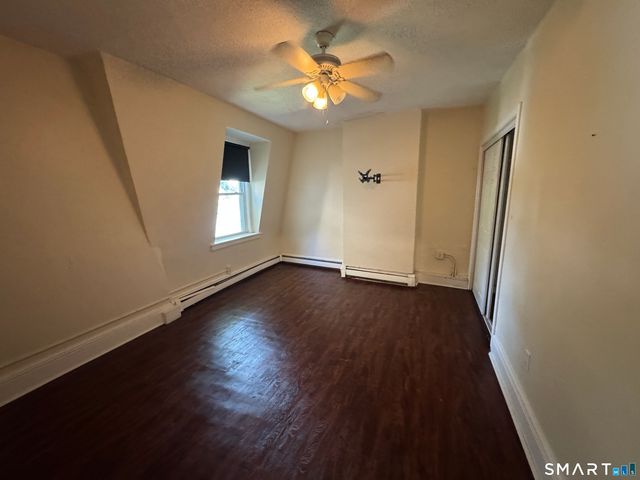 1266 Park Avenue 2, Bridgeport, CT 06604