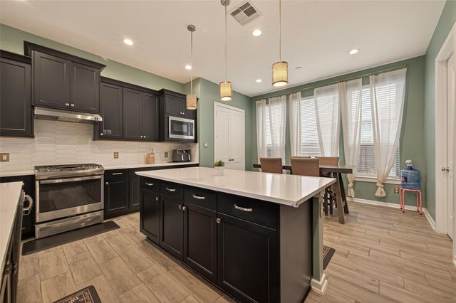 9703 Colorado Street, Manvel, TX 77578