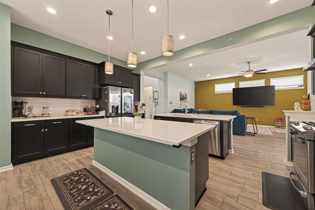 9703 Colorado Street, Manvel, TX 77578