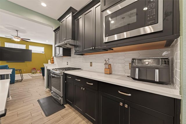 9703 Colorado Street, Manvel, TX 77578