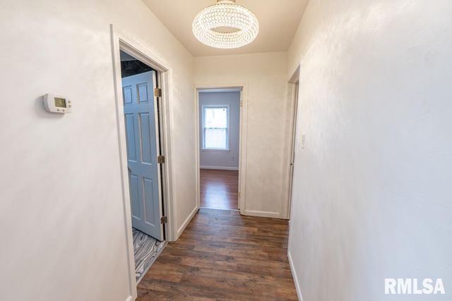 2708 BLOOMINGTON Road, East Peoria, IL 61611