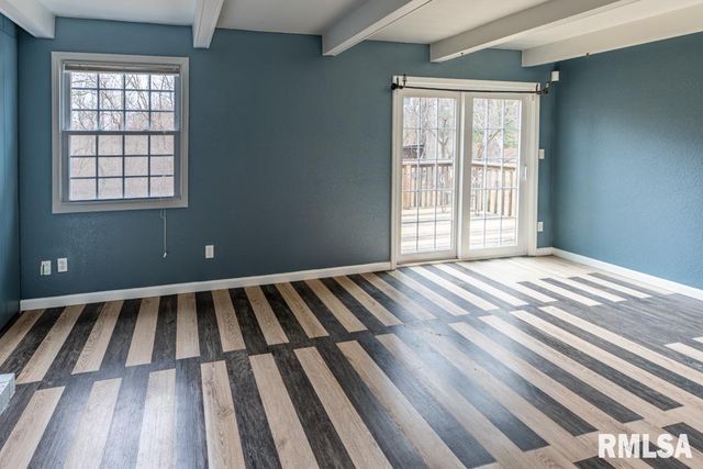 2708 BLOOMINGTON Road, East Peoria, IL 61611