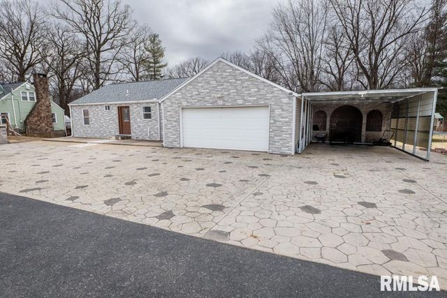 2708 BLOOMINGTON Road, East Peoria, IL 61611