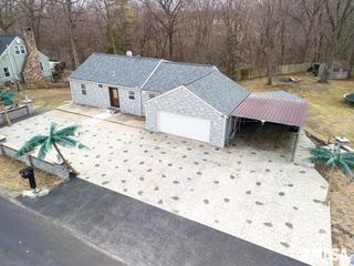 2708 BLOOMINGTON Road, East Peoria, IL 61611