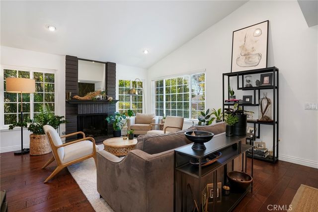 295 Odebolt Drive, Thousand Oaks, CA 91360