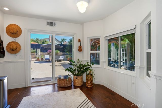 295 Odebolt Drive, Thousand Oaks, CA 91360