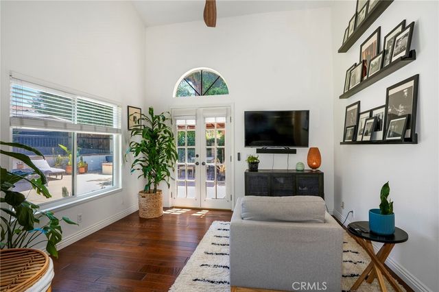 295 Odebolt Drive, Thousand Oaks, CA 91360