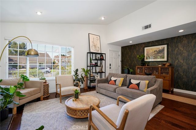 295 Odebolt Drive, Thousand Oaks, CA 91360