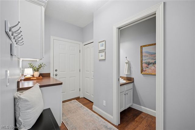 12067 Summerwood Drive, Concord Twp, OH 44077