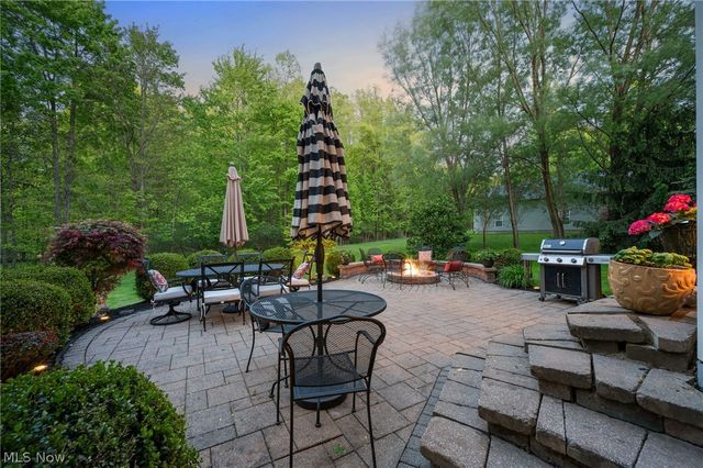 12067 Summerwood Drive, Concord Twp, OH 44077