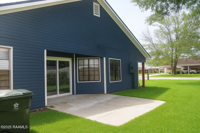 102 Mustang Street, Lafayette, LA 70506