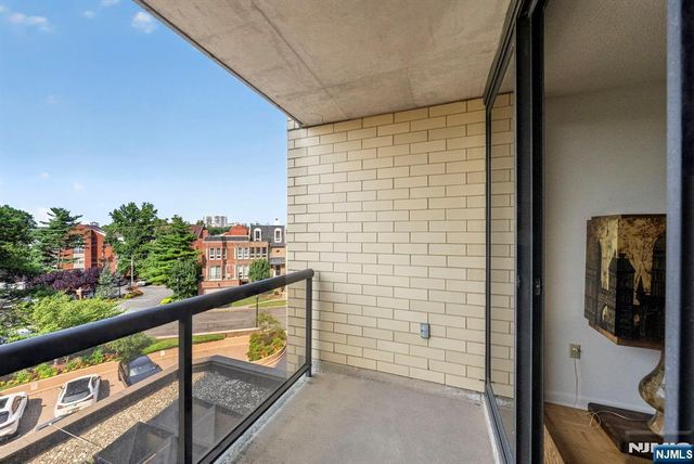 900 Palisade Avenue 3D, Fort Lee, NJ 07024