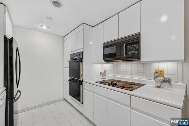 900 Palisade Avenue 3D, Fort Lee, NJ 07024