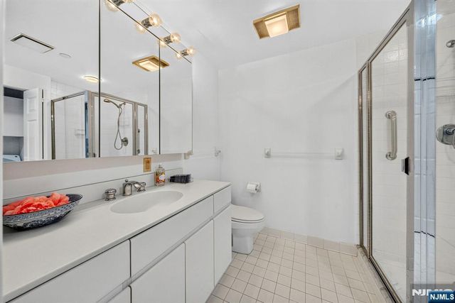 900 Palisade Avenue 3D, Fort Lee, NJ 07024