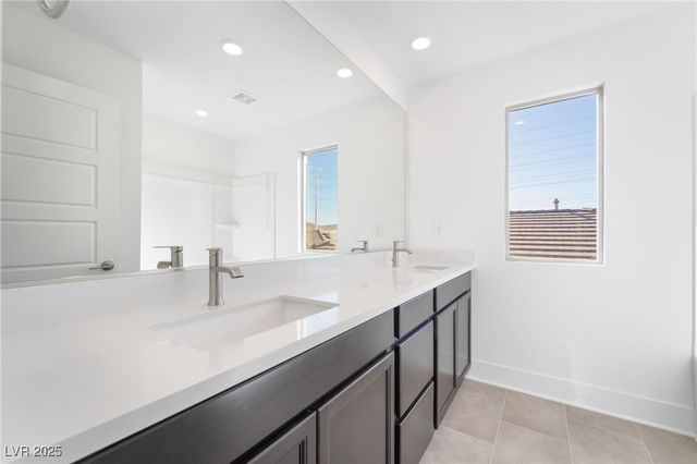 10272 Eden Mountain Street, Las Vegas, NV 89141