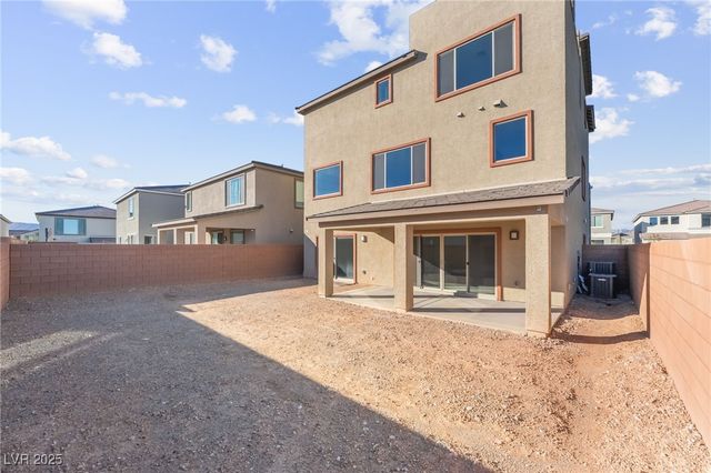 10272 Eden Mountain Street, Las Vegas, NV 89141