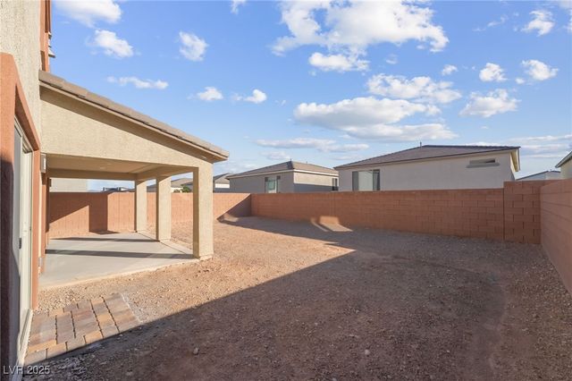 10272 Eden Mountain Street, Las Vegas, NV 89141