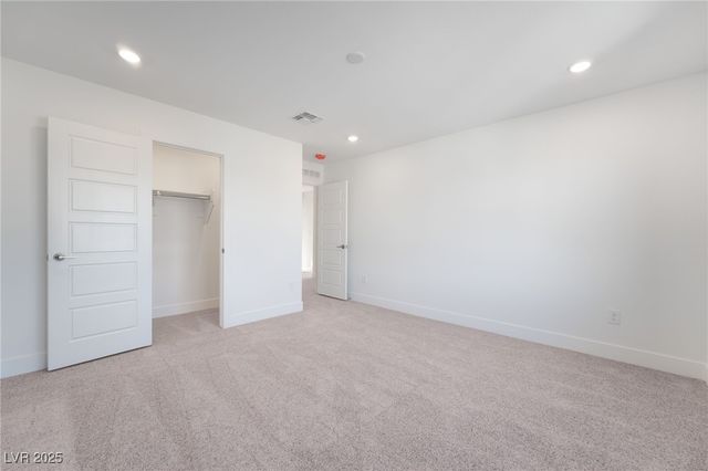 10272 Eden Mountain Street, Las Vegas, NV 89141