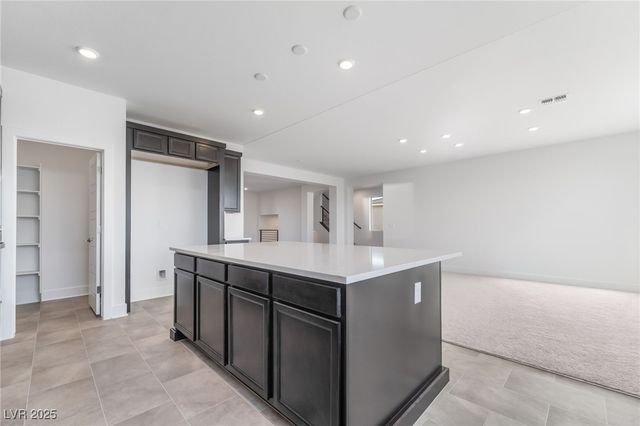 10272 Eden Mountain Street, Las Vegas, NV 89141