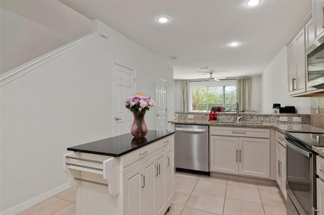 9213 HILLCROFT DRIVE, Riverview, FL 33578