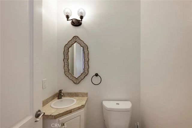 5027 Colfax 1, North Hollywood, CA 91601