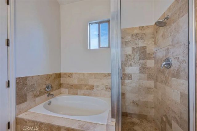 5027 Colfax 1, North Hollywood, CA 91601