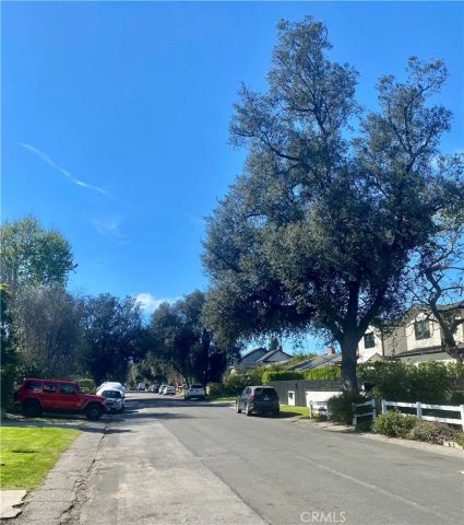 5027 Colfax 1, North Hollywood, CA 91601