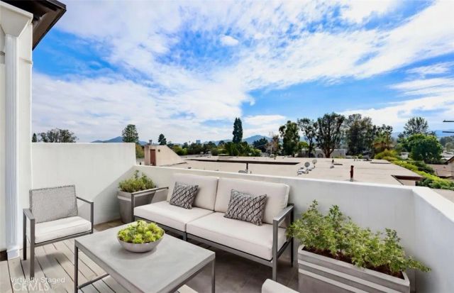 5027 Colfax 1, North Hollywood, CA 91601