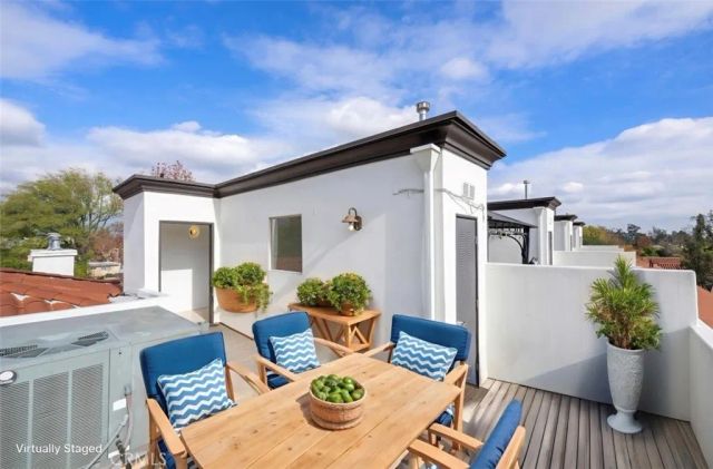 5027 Colfax 1, North Hollywood, CA 91601