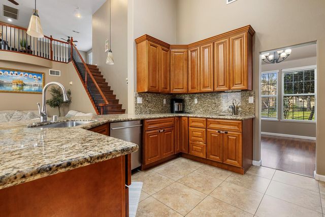 4716 Via Altura, Modesto, CA 95357