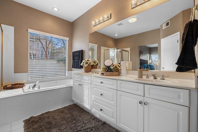 4716 Via Altura, Modesto, CA 95357