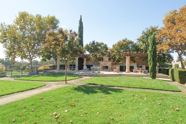 4716 Via Altura, Modesto, CA 95357