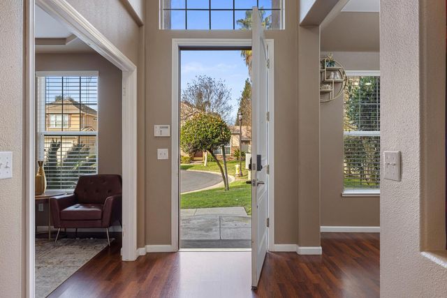 4716 Via Altura, Modesto, CA 95357