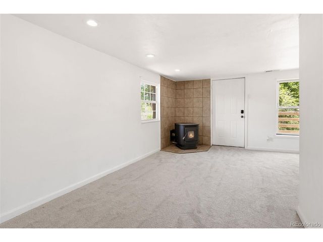 6740 E 76th Pl, Commerce City, CO 80022