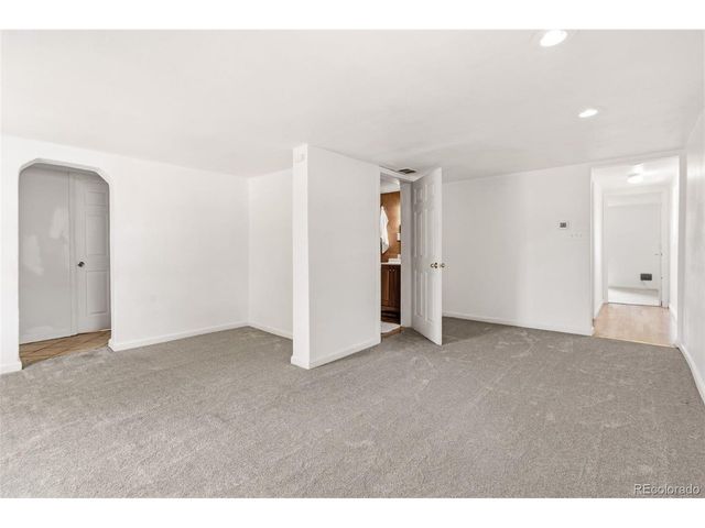 6740 E 76th Pl, Commerce City, CO 80022