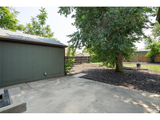 6740 E 76th Pl, Commerce City, CO 80022