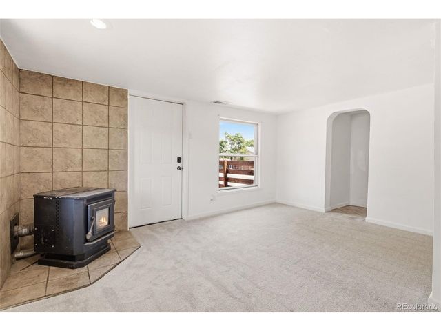 6740 E 76th Pl, Commerce City, CO 80022