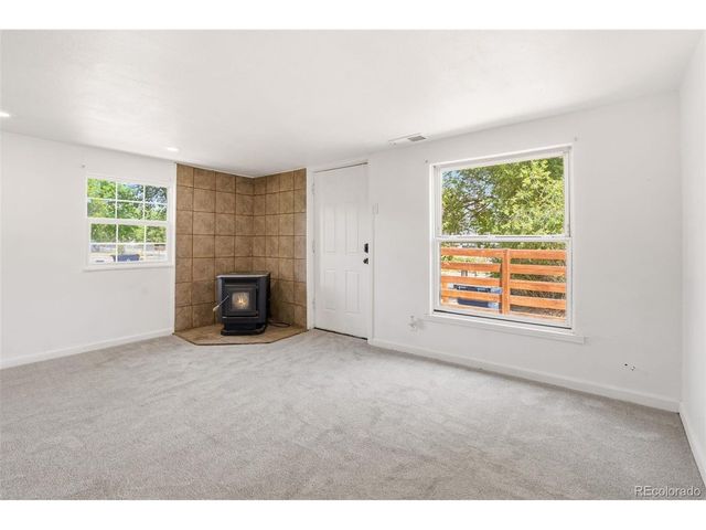 6740 E 76th Pl, Commerce City, CO 80022