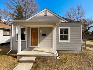 15802 Woodworth, Redford Charter Township, MI 48239