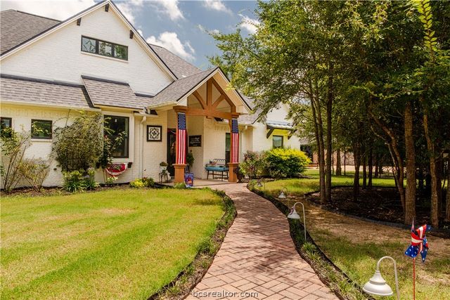5036 Glory Road, Bryan, TX 77808