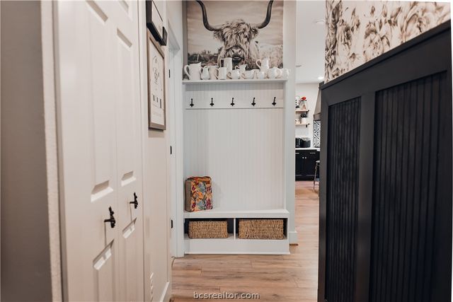 5036 Glory Road, Bryan, TX 77808